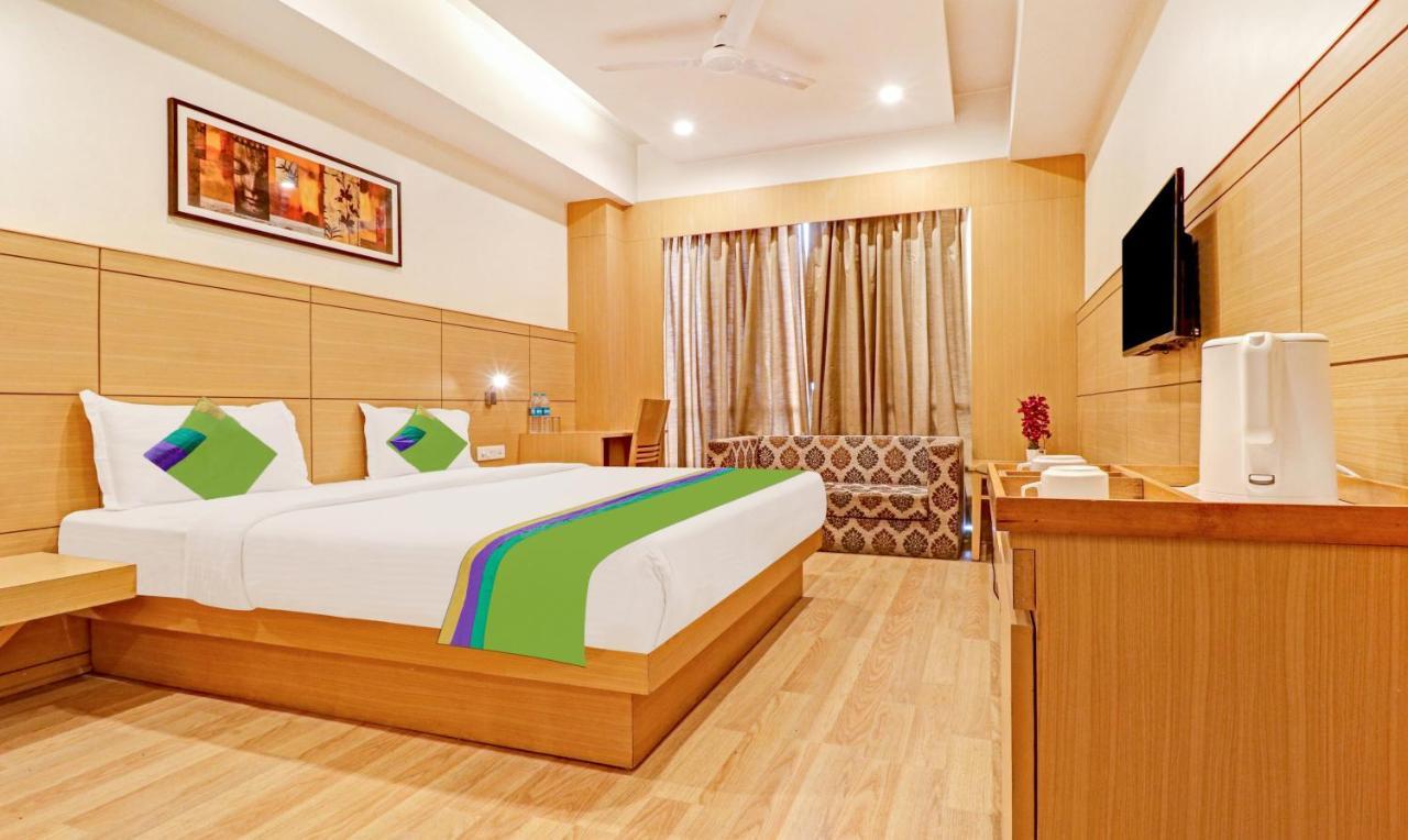 Treebo Galaxy Rooms New Delhi Extérieur photo