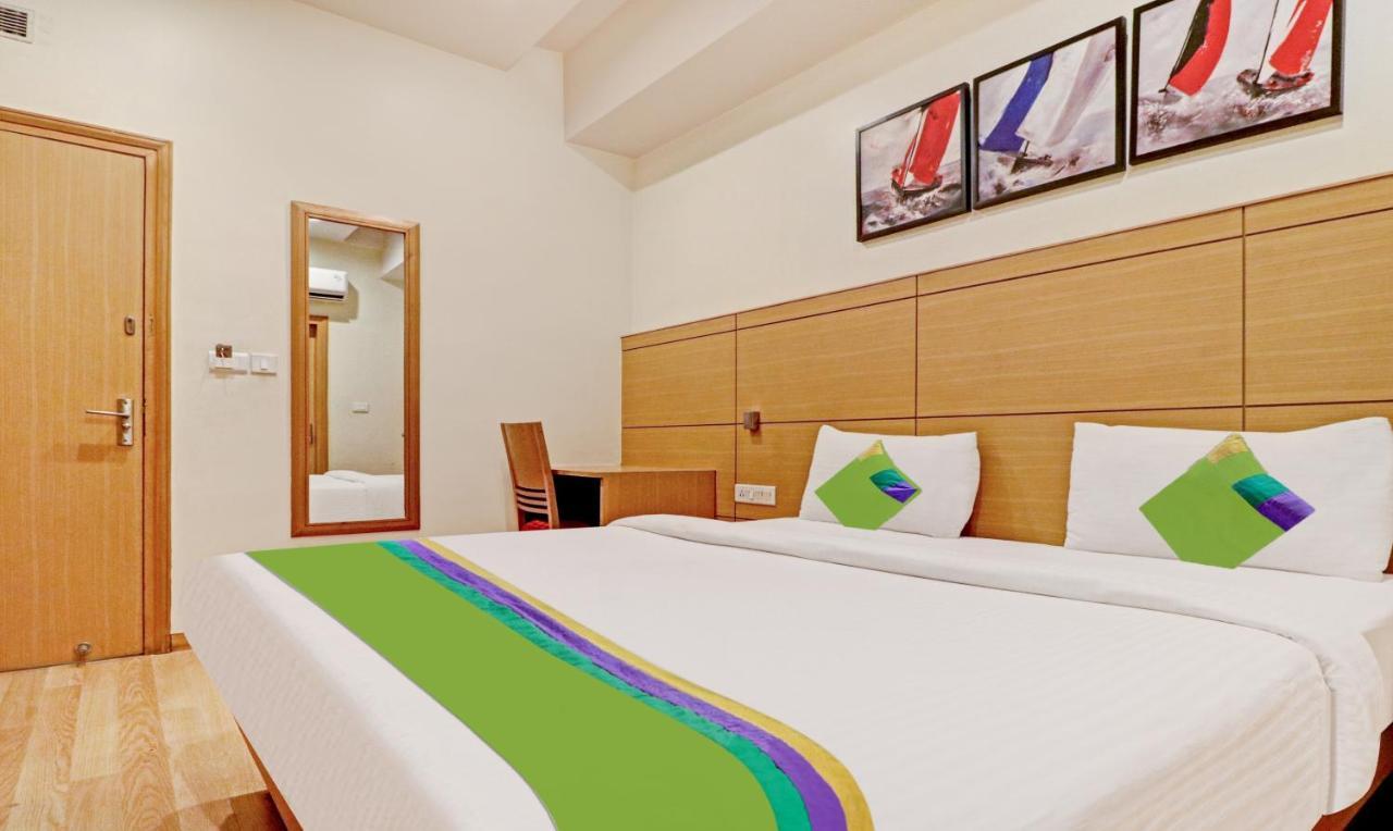 Treebo Galaxy Rooms New Delhi Extérieur photo